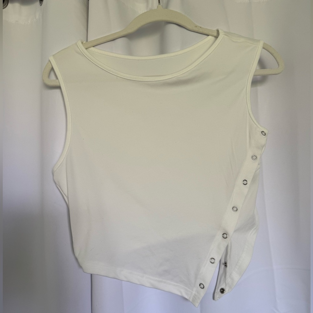 SHEIN Classic White Snap-Button Shirt